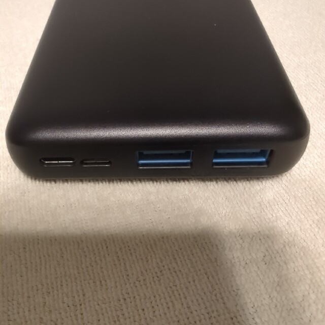 Anker(アンカー)のAnker powercore essential 20000 スマホ/家電/カメラのスマートフォン/携帯電話(バッテリー/充電器)の商品写真