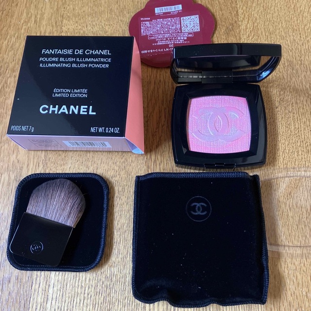 CHANEL ファンテジー　ドゥ　ショネル　チークカラー