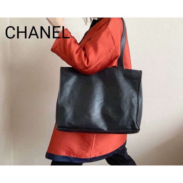 CHANEL シャネル　ココ型押し　ブラックレザー　トートバッグ