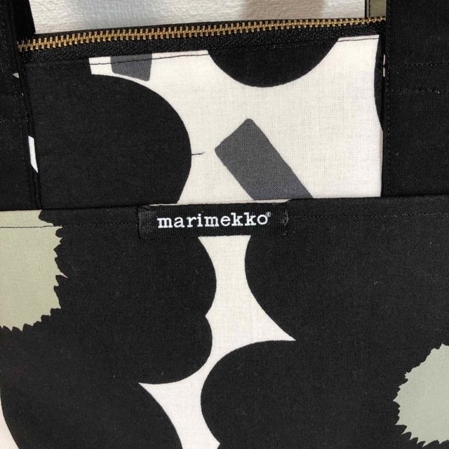 marimekko(マリメッコ)のマリメッコバック　ハンドメイド　底板付き　４月３日終了 ハンドメイドのファッション小物(バッグ)の商品写真