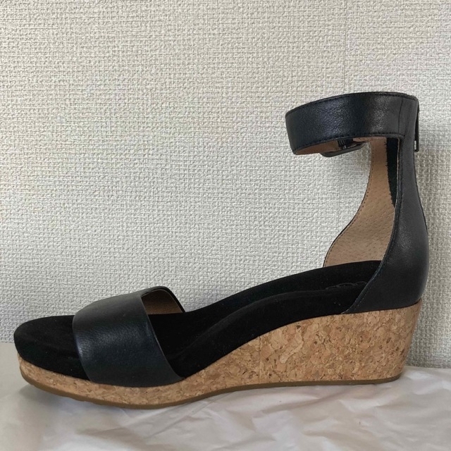 1回のみ使用★UGG アグ Zoe II ローヒールウェッジサンダル - 3