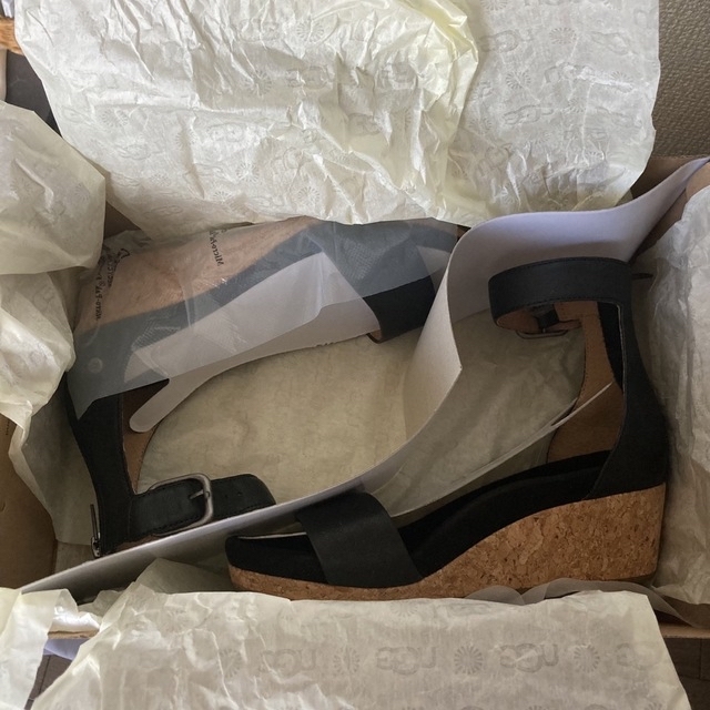 1回のみ使用★UGG アグ Zoe II ローヒールウェッジサンダル - 2