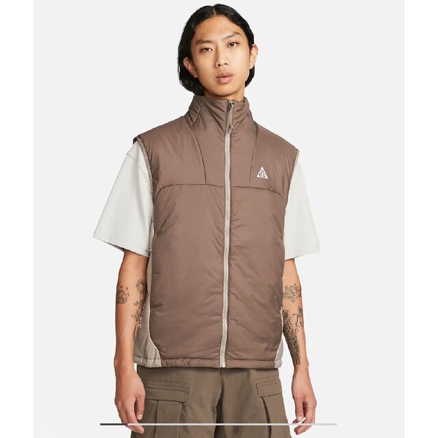 黒 NIKE ACG VEST ナイキ ベスト Mサイズ