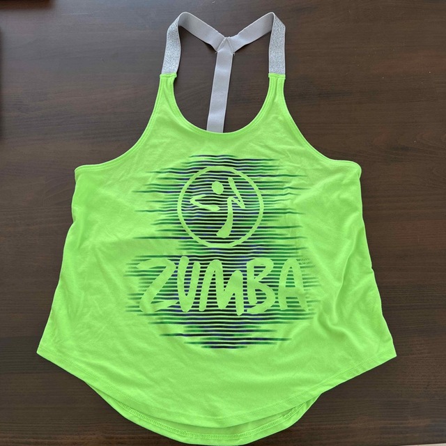 Zumba(ズンバ)のzumba ズンバタンクトップ　 スポーツ/アウトドアのトレーニング/エクササイズ(トレーニング用品)の商品写真