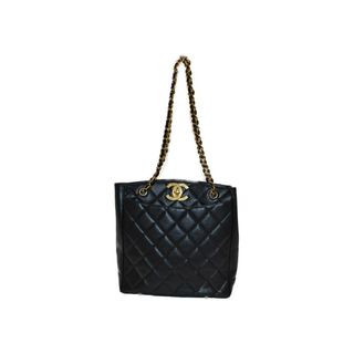 シャネル(CHANEL)の【おしゃれ★中古品】CHANEL
チェーントートバッグ 　 ブラック レザー ヴィンテージシャネル　肩掛けバッグ　大人コーデ　ゴールド金具　ファッション　レディース【中古】松山久万ノ台店(トートバッグ)