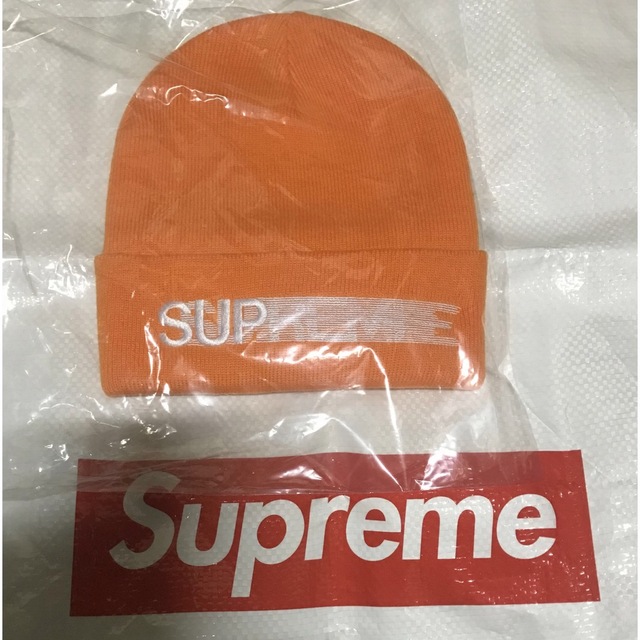 Supreme(シュプリーム)のsupreme Motion Logo Beanie オレンジ メンズの帽子(ニット帽/ビーニー)の商品写真