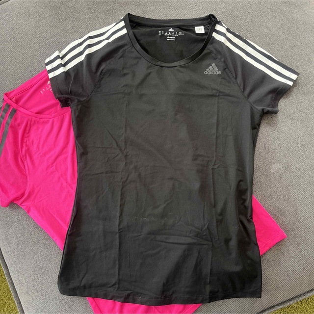 adidas(アディダス)のadidas スポーツウェア　Tシャツ　XS スポーツ/アウトドアのランニング(ウェア)の商品写真