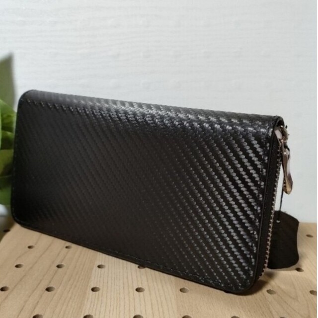 新品 長財布 本革 黒 ブラック 赤 財布 レディースのファッション小物(財布)の商品写真