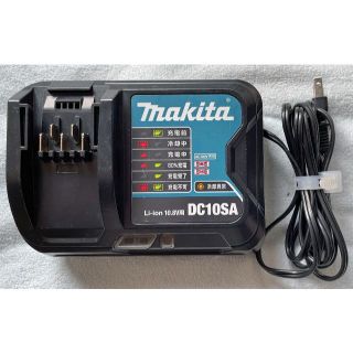 マキタ(Makita)の完全ジャンク！ マキタの10.8Vリチウムイオン充電池用充電器「DC10SA」(その他)