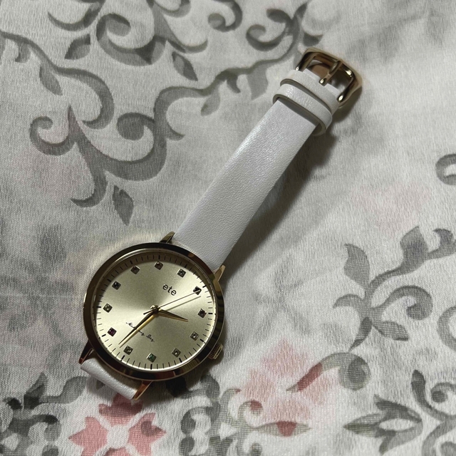 ete(エテ)のete  ボーイフレンドウォッチ  バースデーストーン　誕生石　腕時計 レディースのファッション小物(腕時計)の商品写真