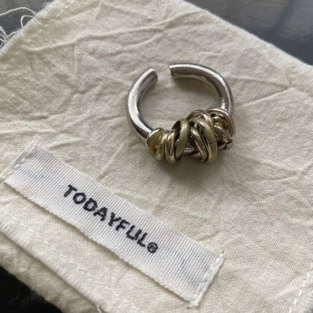 TODAYFUL(トゥデイフル)のトゥデイフル　バイカラーループリング　 レディースのアクセサリー(リング(指輪))の商品写真
