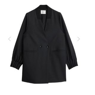 アメリヴィンテージ(Ameri VINTAGE)のRIB DOCKING TUCKED CUFFS JACKET(ノーカラージャケット)