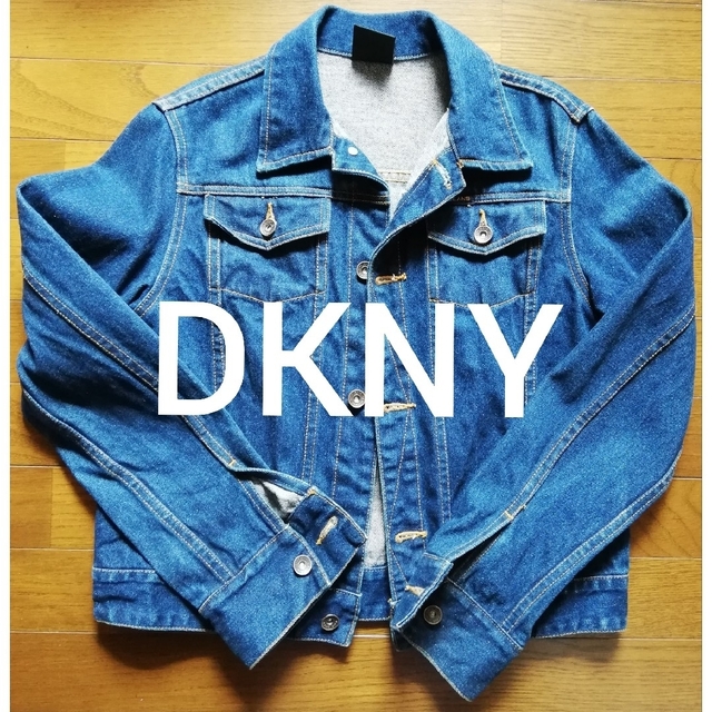 DKNY(ダナキャランニューヨーク)のDKNY JEANS Gジャン デニムジャケット 9号 ダナキャラン レディースのジャケット/アウター(Gジャン/デニムジャケット)の商品写真