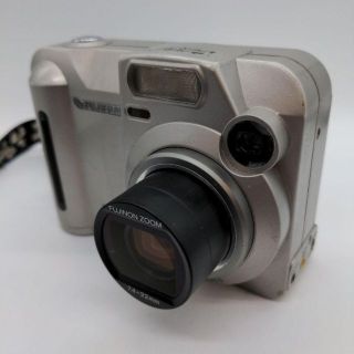 フジフイルム(富士フイルム)の✨現状販売品✨FINEPIX600Z(コンパクトデジタルカメラ)