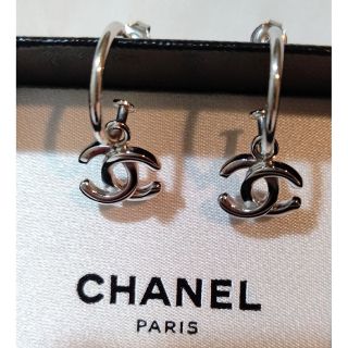 正規品 CHANEL シャネル フープピアス 両耳 シルバーボールオシャレ