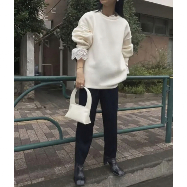CLASSIC ROUND FORM TOP | lyramedical.com