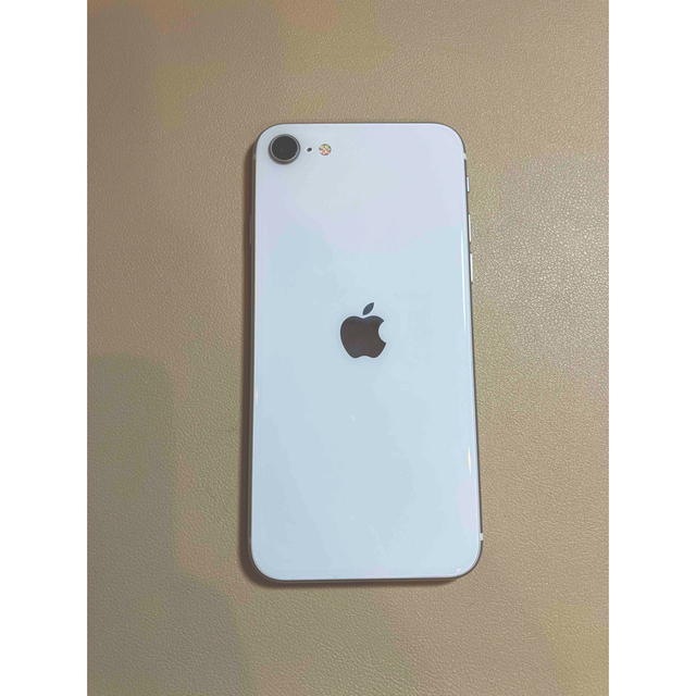 iPhone SE 第2世代 (SE2) ホワイト64 GB auiPhone