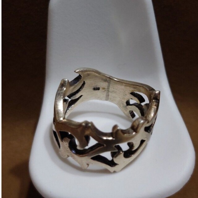 透かしたトライバルの指輪　SILVER925 メンズのアクセサリー(リング(指輪))の商品写真