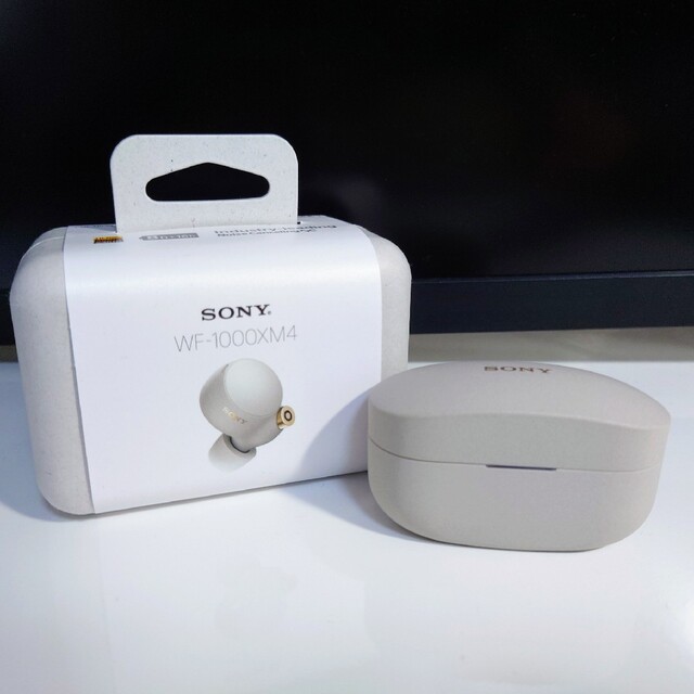 美品】WF-1000XM4 ソニー ワイヤレスノイズキャンセリングイヤホン