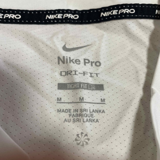 NIKE(ナイキ)のnike pro タンクトップ　インナー メンズのトップス(タンクトップ)の商品写真