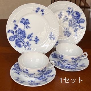 リチャードジノリ(Richard Ginori)の【未使用美品】リチャードジノリ★ローズブルー★トリオ　1セット(食器)