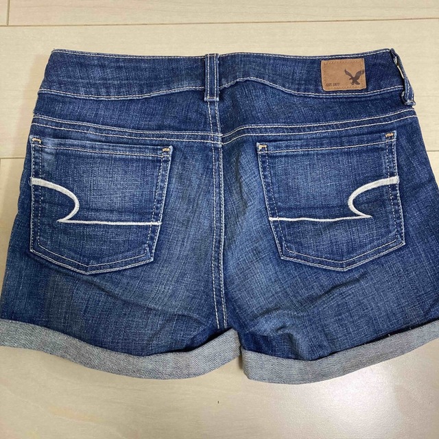 American Eagle(アメリカンイーグル)のデニム　ショートパンツ レディースのパンツ(ショートパンツ)の商品写真