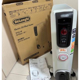 デロンギ(DeLonghi)の【ひーこ様専用】デロンギヒーター(オイルヒーター)