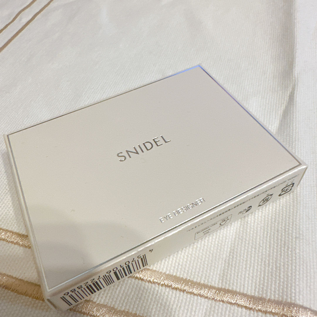 SNIDEL(スナイデル)のアイデザイナー09 SNIDEL BEAUTY スナイデルビューティー コスメ/美容のベースメイク/化粧品(アイシャドウ)の商品写真