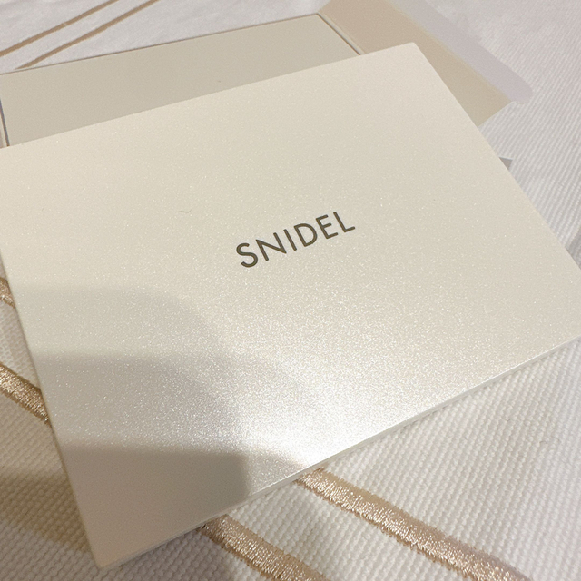 SNIDEL(スナイデル)のアイデザイナー09 SNIDEL BEAUTY スナイデルビューティー コスメ/美容のベースメイク/化粧品(アイシャドウ)の商品写真