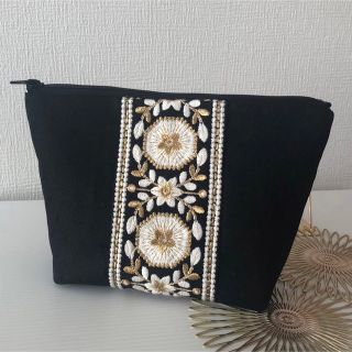 インド刺繍リボン ポーチの通販 by ひこうき's shop|ラクマ