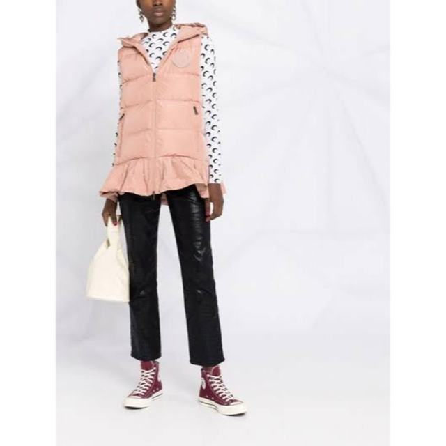 MONCLER(モンクレール)のmoncler Ladys down vest brannec pink レディースのジャケット/アウター(ダウンベスト)の商品写真