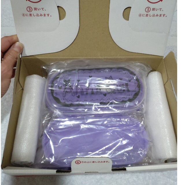 ANNA SUI(アナスイ)の【くるみ様専用】新品　アナ・スイ　ランチボックス インテリア/住まい/日用品のキッチン/食器(弁当用品)の商品写真