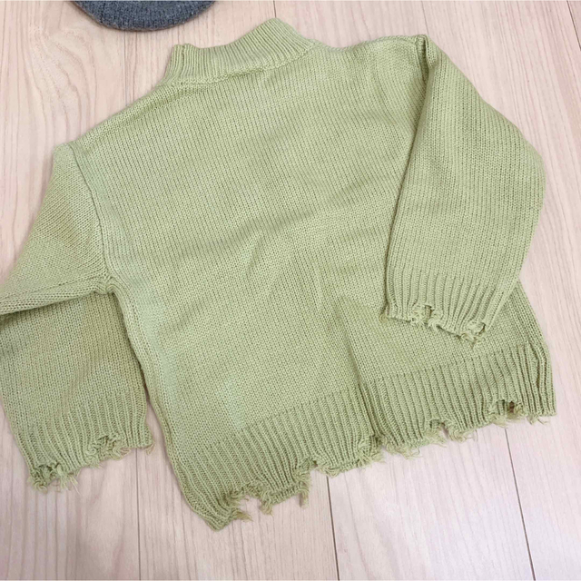 期間限定お値下げ！！ニットトップス100 キッズ/ベビー/マタニティのキッズ服女の子用(90cm~)(ニット)の商品写真