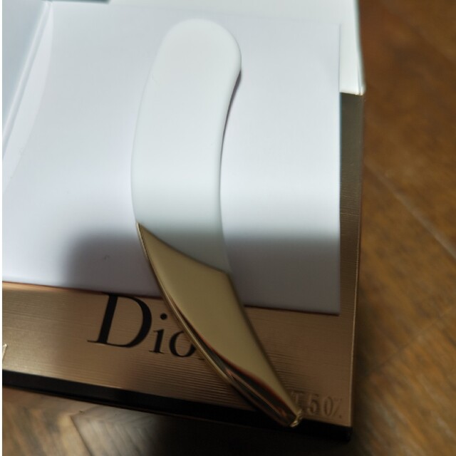 Christian Dior(クリスチャンディオール)のディオールスパチュラ クリーム用 コスメ/美容のメイク道具/ケアグッズ(その他)の商品写真