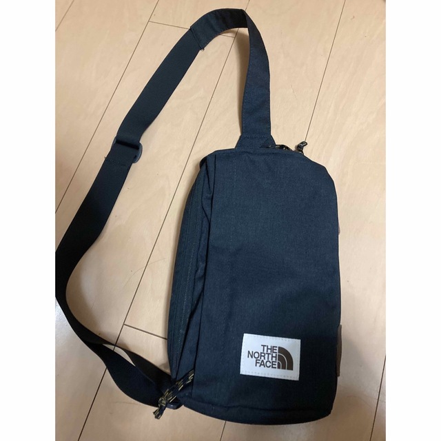 THE NORTH FACE(ザノースフェイス)のノースフェイス ボディバッグ FIELD BAG メンズのバッグ(ボディーバッグ)の商品写真