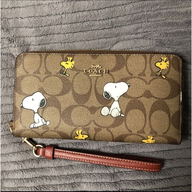 お歳暮 #COACH #長財布 #コラボ #スヌーピー 長財布 スヌーピーコラボ 長財布(ブラック)