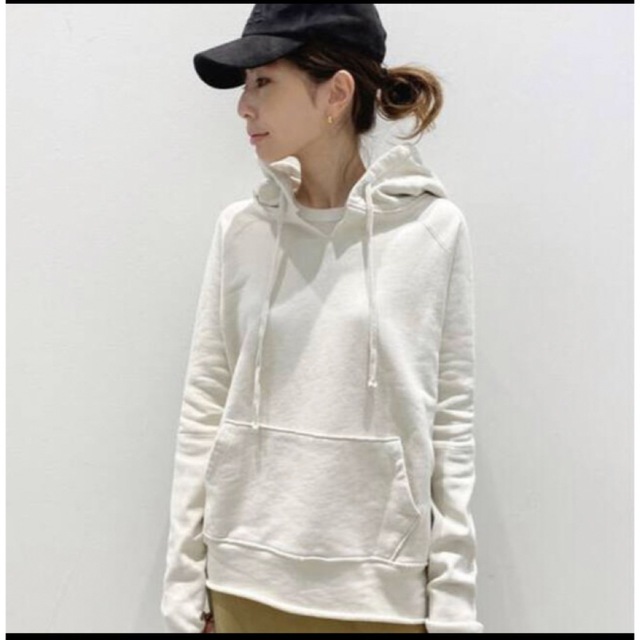 L'Appartement DEUXIEME CLASSE(アパルトモンドゥーズィエムクラス)のNILI LOTAN/ニリ ロータン   HOODIE PARKER  レディースのトップス(パーカー)の商品写真