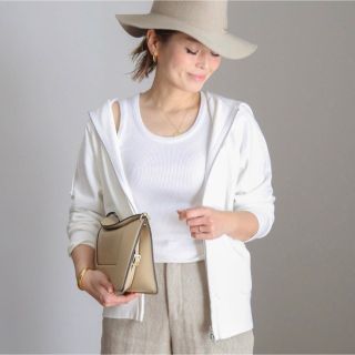 DEUXIEME CLASSE - REMI RELIEF/レミレリーフFAYETTEIN Sweat