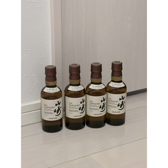山崎　180ml 4本セット 食品/飲料/酒の酒(ウイスキー)の商品写真