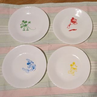 大流行中! 新品・未使用】コレールディズニー ほどく デイリーライフベビーセット ベビー用食器