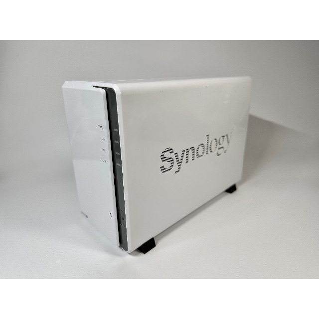 Synology DS220j NAS 日本語ガイドブック付 スマホ/家電/カメラのPC/タブレット(PC周辺機器)の商品写真