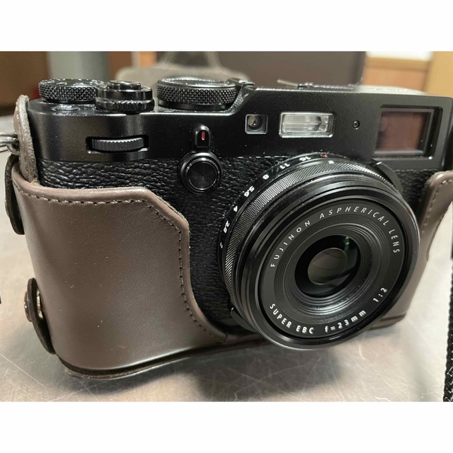 FUJIFILM　X100F ブラック　美品