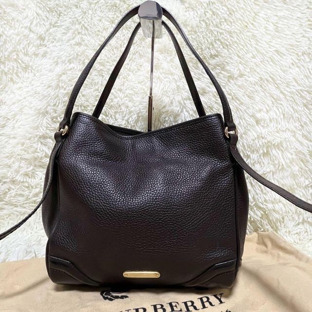 BURBERRY(バーバリー)の袋付✨バーバリー トートバッグ メガチェック A4可 肩掛け ロゴプレート 濃茶 レディースのバッグ(トートバッグ)の商品写真