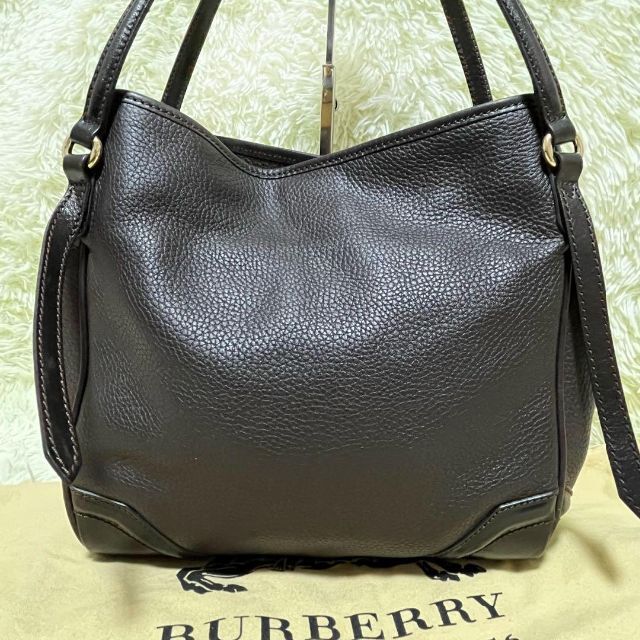 BURBERRY(バーバリー)の袋付✨バーバリー トートバッグ メガチェック A4可 肩掛け ロゴプレート 濃茶 レディースのバッグ(トートバッグ)の商品写真