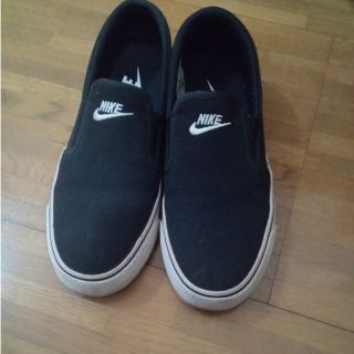 ナイキ(NIKE)のNIKE　スリッポン　23.5(スリッポン/モカシン)