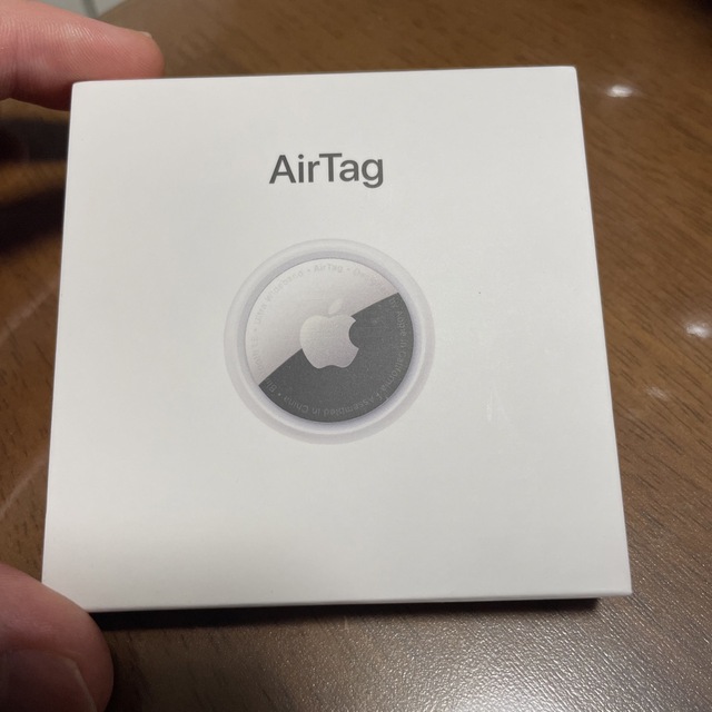 Apple(アップル)の[新品・未開封] Apple Air Tag 本体 1個 スマホ/家電/カメラのスマホアクセサリー(その他)の商品写真