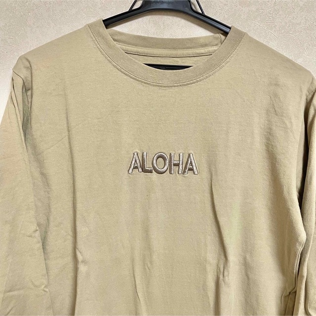 中古 Local Motion メンズ 刺繍文字 長袖Tシャツ 砂色 Sサイズ メンズのトップス(Tシャツ/カットソー(七分/長袖))の商品写真