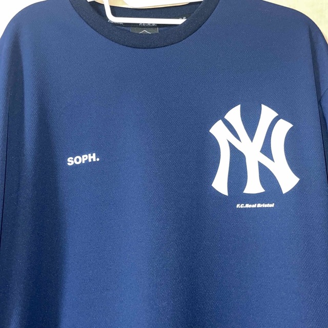 F.C.R.B.(エフシーアールビー)のFCRB MLBニューヨークヤンキース　 メンズのトップス(Tシャツ/カットソー(半袖/袖なし))の商品写真