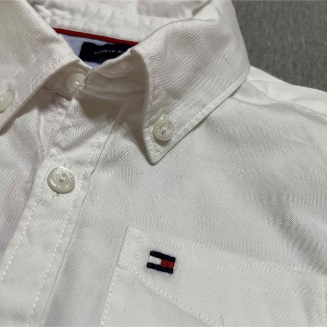 TOMMY HILFIGER(トミーヒルフィガー)の【美品】　TOMMY HILFIGER シャツ　90 キッズ/ベビー/マタニティのキッズ服男の子用(90cm~)(ブラウス)の商品写真