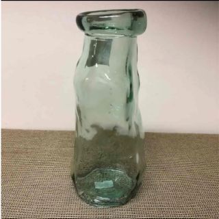 新品未使用 リサイクルガラス スペイン 花瓶 北欧 花 花びん フラワー